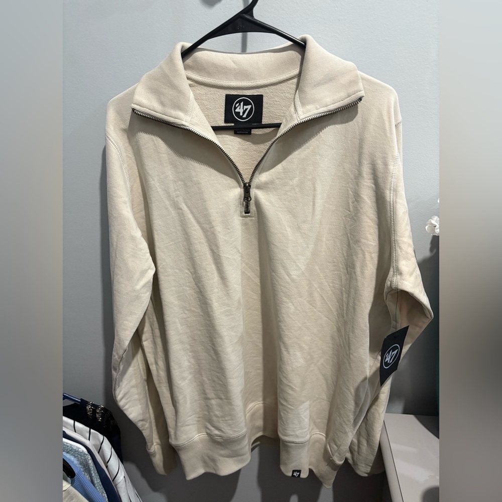 47 Men's Off-White Zip-Up Sweater
